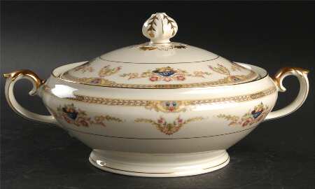 Melody Round Covered Vegetable