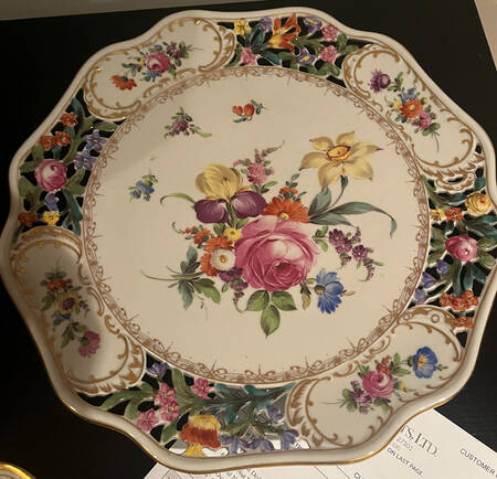 C6T1 Cake Plate