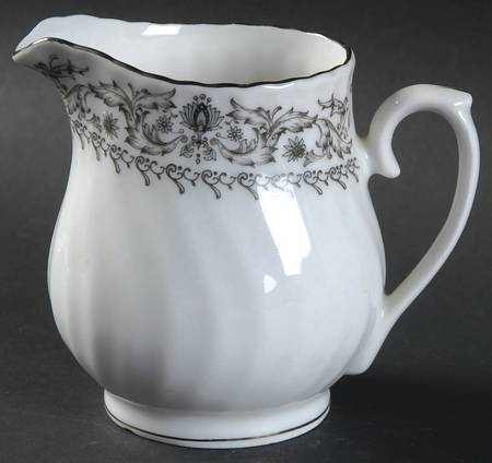 CX123 Creamer