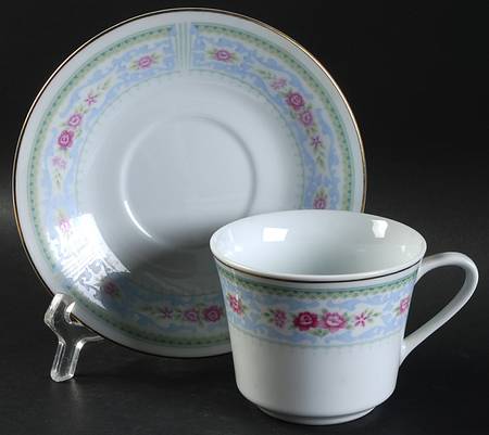 CX63 Flat Cup & Saucer Set
