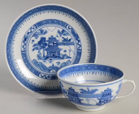 CX64 Flat Cup & Saucer Set