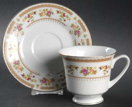 CX69 Footed Cup & Saucer Set