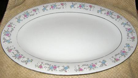 UP131 14" Oval Serving Platter