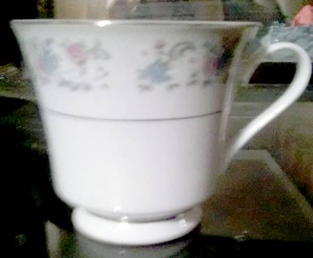 UP131 Footed Cup & Saucer Set