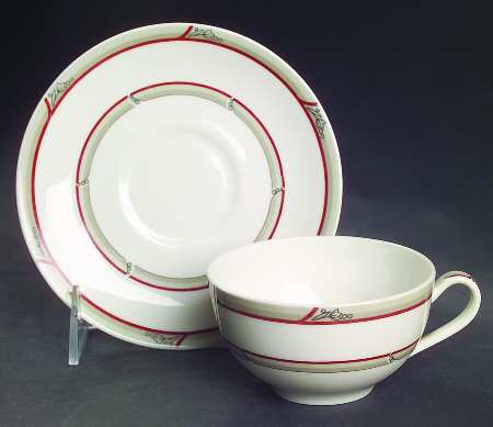 Lady Hamilton Flat Cup & Saucer Set