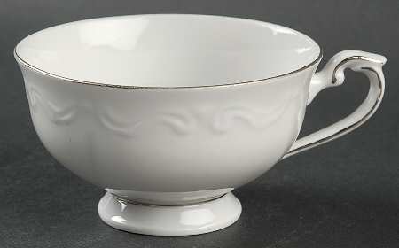 Contessa Footed Cup