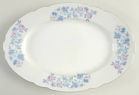 Gloria (Flowers, Platinum Trim) 13" Oval Serving Platter