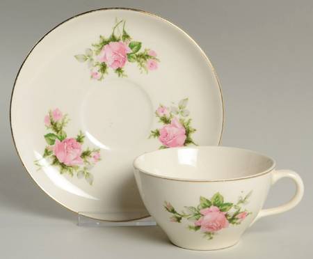 Moss Rose Flat Cup & Saucer Set