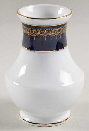 Romanov 4" Bud Vase