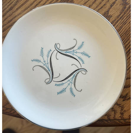 CAN79 Salad Plate