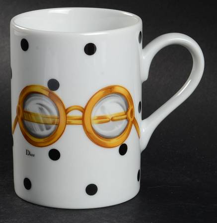 La Parisienne Mug