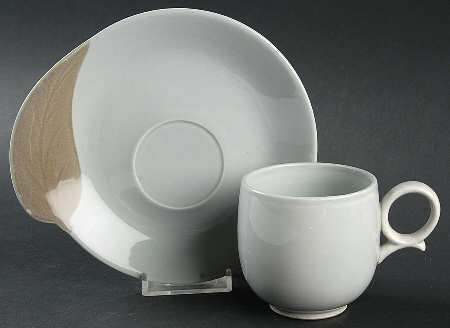 Flight Flat Cup & Saucer Set