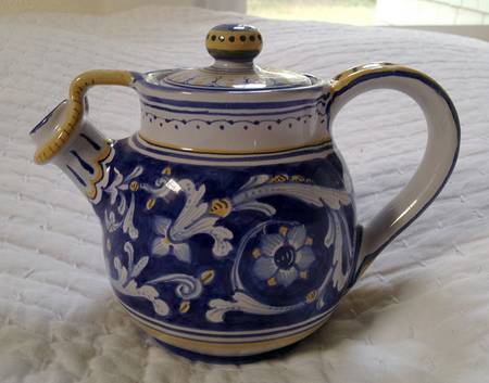 Antico Deruta Teapot & Lid
