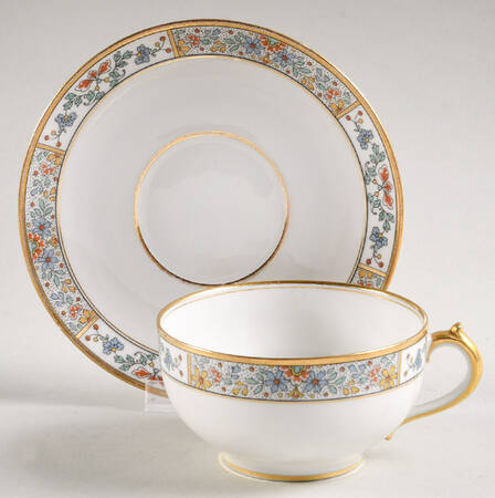 Schleiger 1356 Flat Cup & Saucer Set
