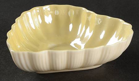 Leaf, Shell & Heart Shaped Plates 4'' Heart Shaped Bowl