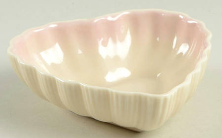 Leaf, Shell & Heart Shaped Plates 4'' Heart Shaped Bowl