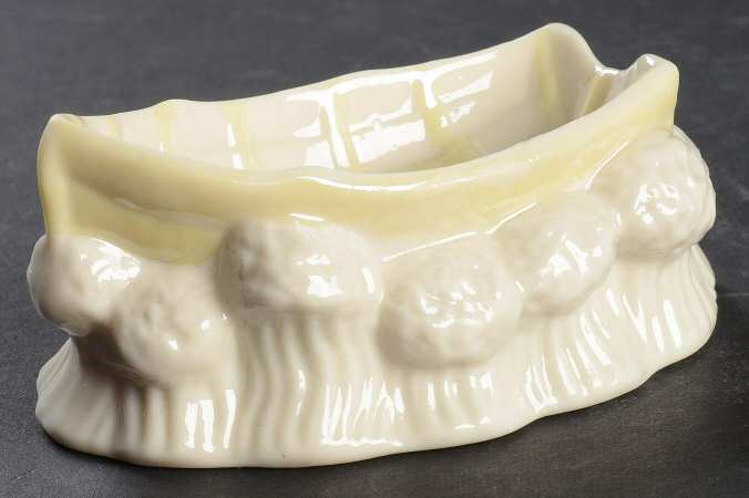 Smoking Accessories Boat Shape Ashtray