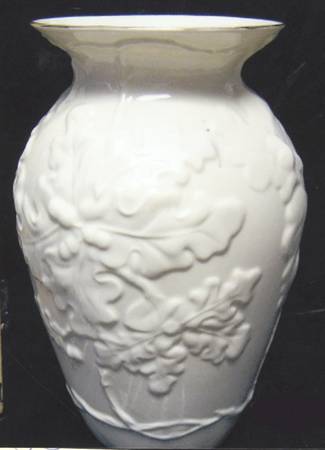 Vases 8'' Oak Vase