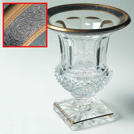 Thistle (Gold Platinum) 15" Footed Vase