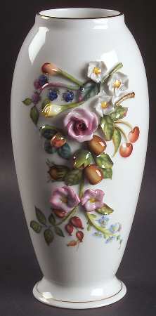 Giftware 8" Sculptured Vase