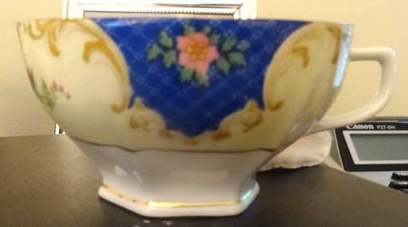 11890 Footed Cup
