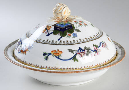 Flower Pot (Filigree) Round Covered Vegetable