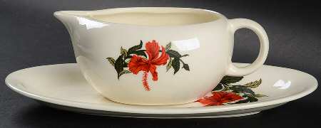 CRO144 Gravy Boat & Underplate