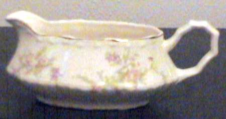 CRO146 Gravy Boat