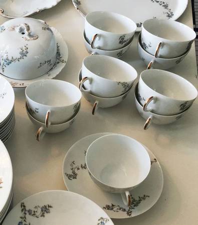 Schleiger 1299 Flat Cup & Saucer Set