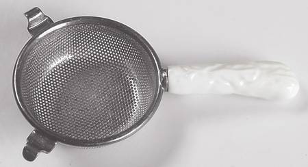 Countryware (1 Piece) Tea Strainer W/Silverplate Bowl