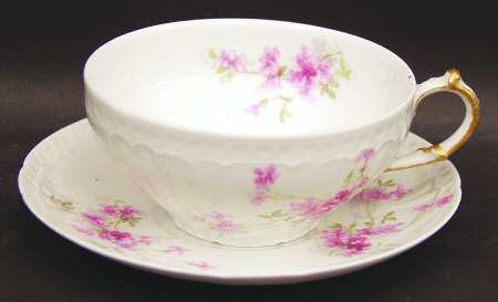 CHF487 Flat Cup & Saucer Set