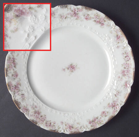 Head 111-1 Dinner Plate