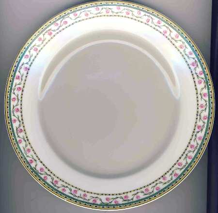 CHF497 Luncheon Plate