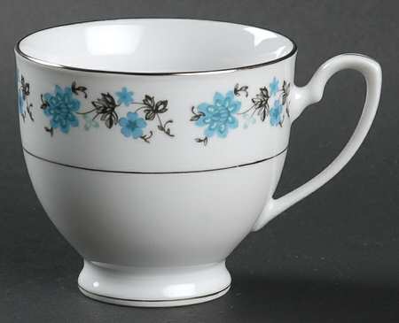 CX43 Footed Cup