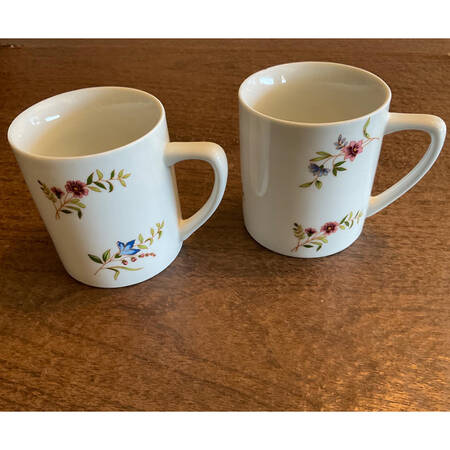 Versailles (Smooth) Mug