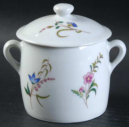 Versailles (Smooth) Handled Marmite & Lid