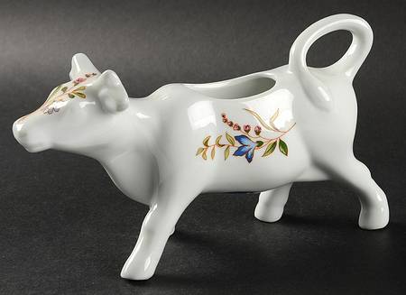 Versailles (Smooth) Cow Creamer