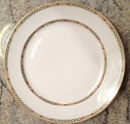 CHF525 Dinner Plate