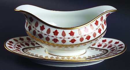 Matignon Rust Gravy Boat with Attached Underplate