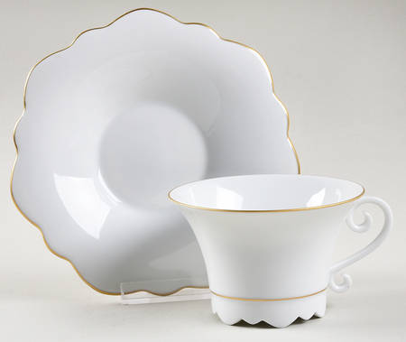 Samoa Gold (Gold Trim and Verge) Flat Cup & Saucer Set