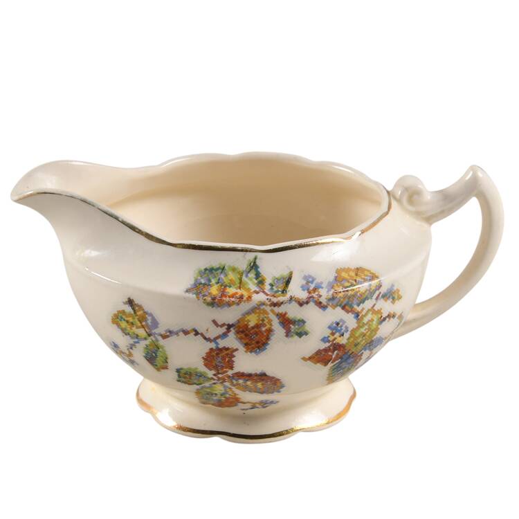 C135 Creamer