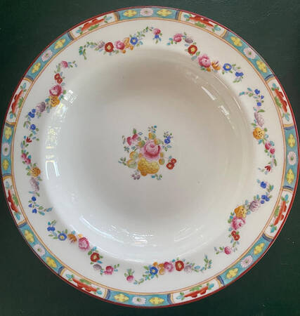 633 Large Rim Soup Bowl