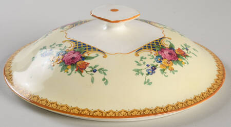 Westminster (Square, Scalloped) Lid for Round Vegetable