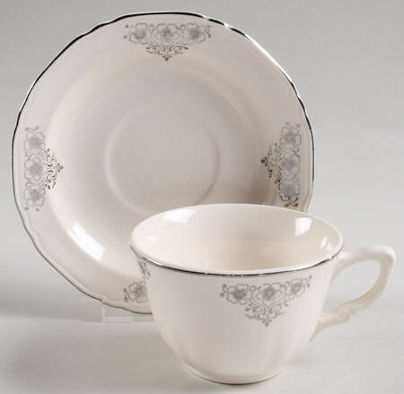 CRP68 Flat Cup & Saucer Set