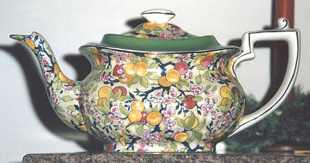 CRD111 Teapot & Lid