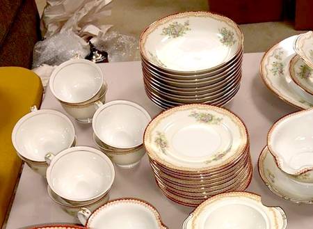 CEB54 Footed Cup & Saucer Set