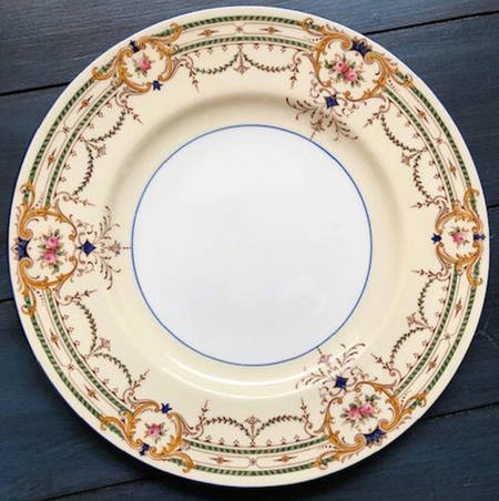 8860 (Smooth) by Coalport