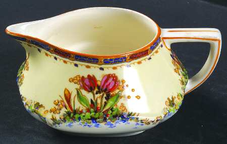 Tulip Creamer