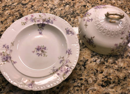 CHF565 Round Covered Butter