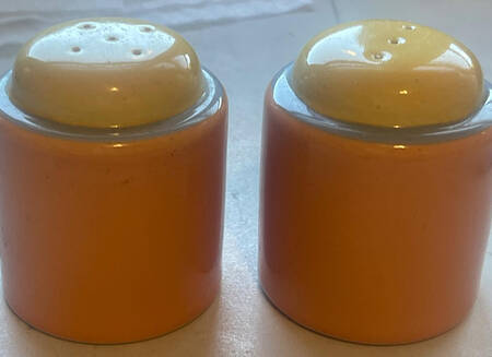 Classical Garden Salt & Pepper Set